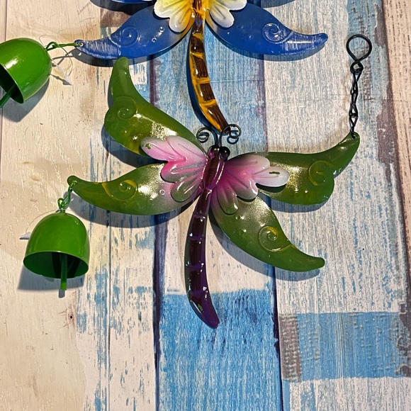 Decorative dragonfly wind-chimes - Picture 3 of 11